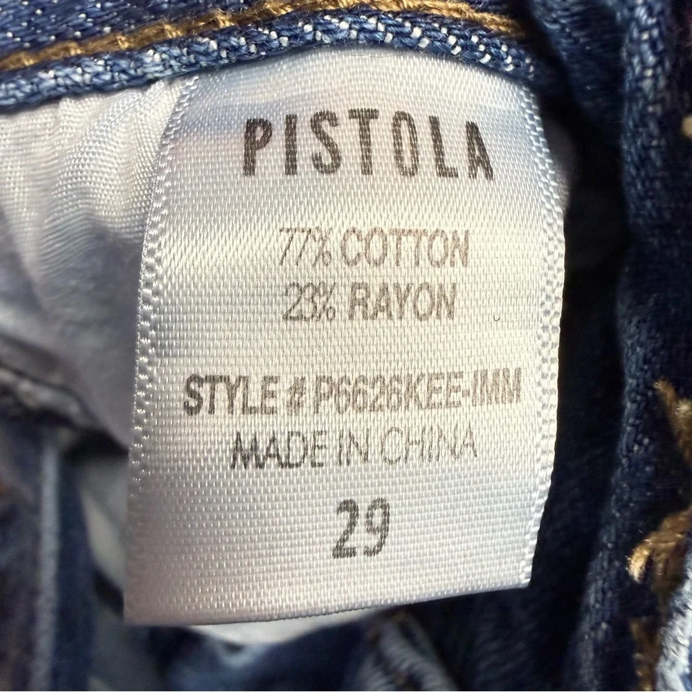 Pistola women’s size 29 straight leg Blue Denim Jeans button fly